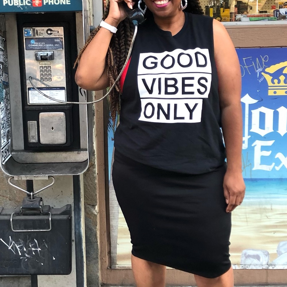 Good Vibes Muscle Tee NEW